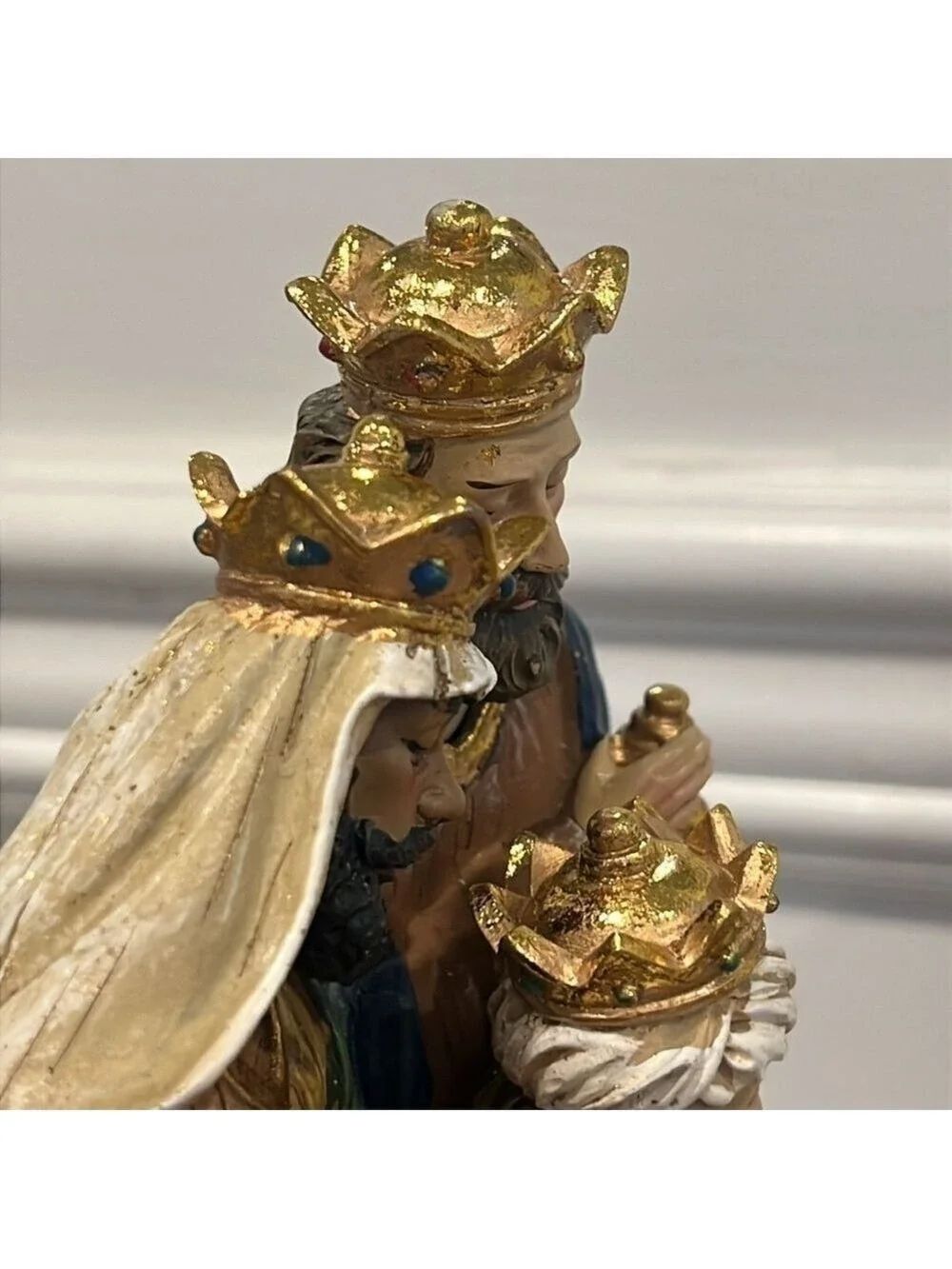 Nativity Holy Family with Wisemen Hand-Painted Polyresin Statue Christmas Decor
